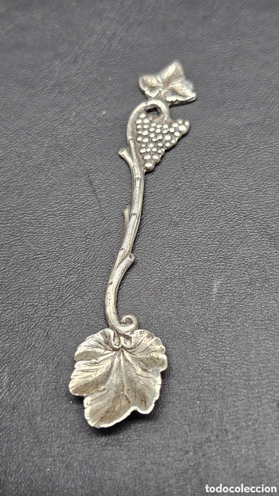 Antiques: Antigua cucharilla de plata de ley contrastada