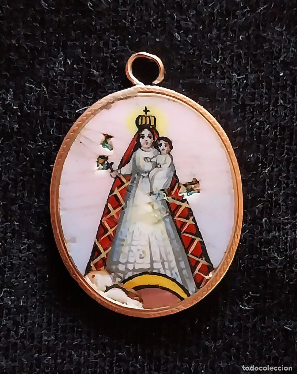 Oggetti Antichi: Medalla de N. S. de la Caridad del Cobre (Cuba). Esmaltada, siglo XIX.