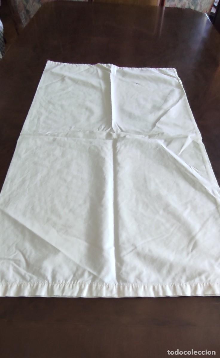 Antig&uuml;edades: FUNDA DE ALMOHADA O ALMOHADON INFANTIL - MARCA ANTONELLA -100% ALGODON.