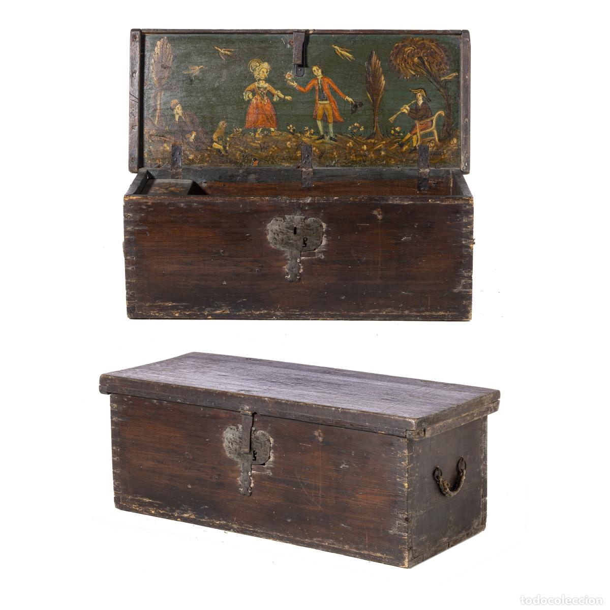 Antiquit&eacute;s: Cofre hecho de madera de sucupira - siglo XVII