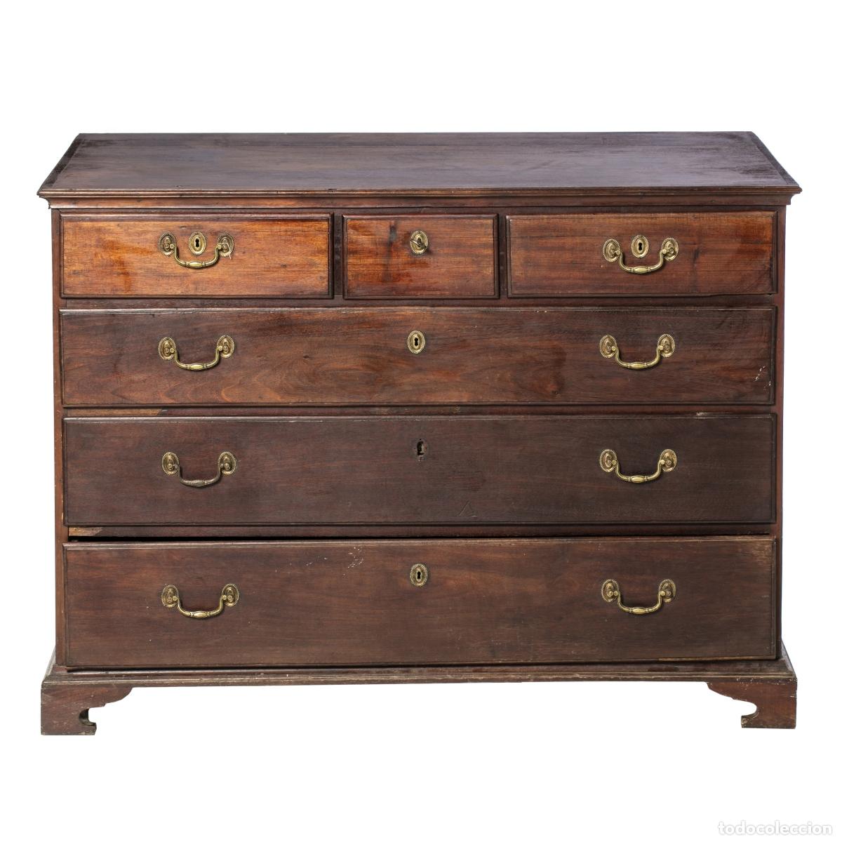 Antig&uuml;edades: C&oacute;moda D. Maria en madera vinh&aacute;tica - siglo XIX - Foto 1