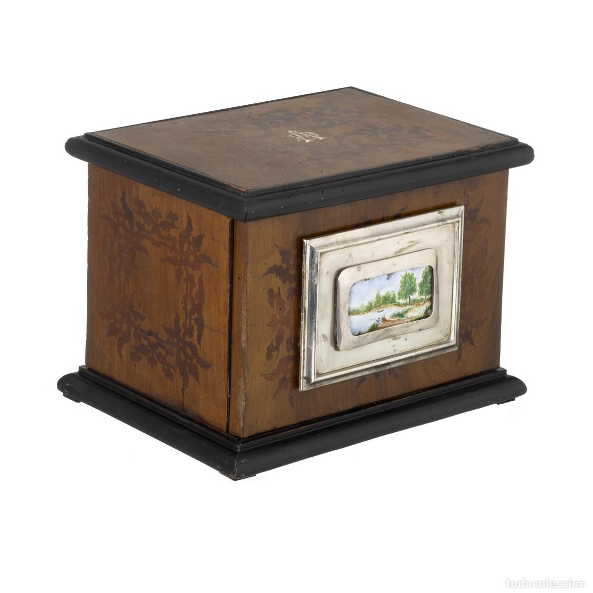 Antig&uuml;edades: Caja de puros de Napole&oacute;n III - siglo XIX