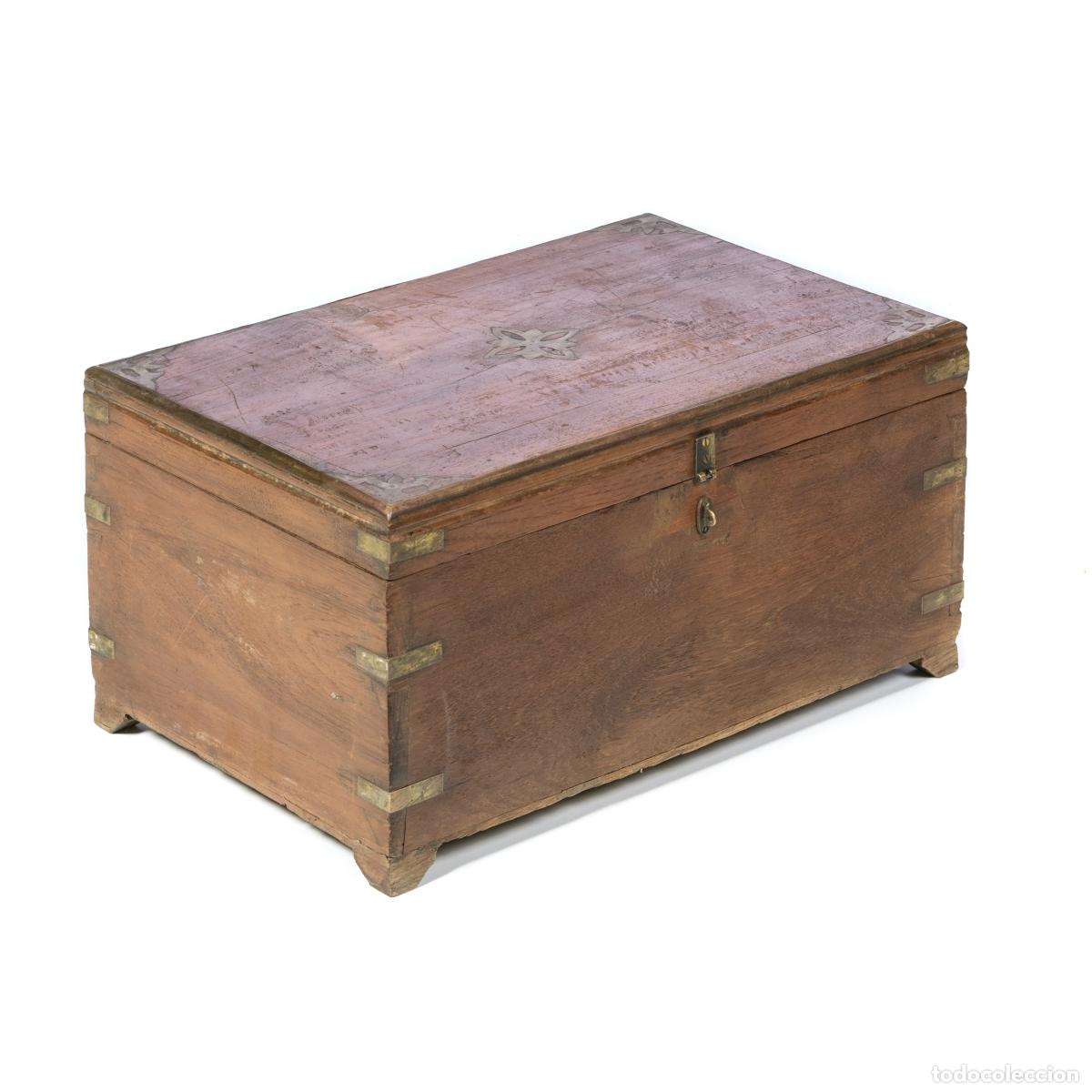 Antiquit&eacute;s: Buz&oacute;n de oficina - siglo XIX
