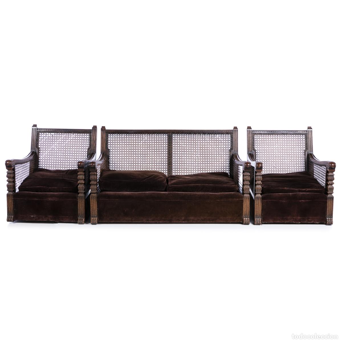 Antig&uuml;edades: Conjunto de sof&aacute; y dos sillones - Foto 1