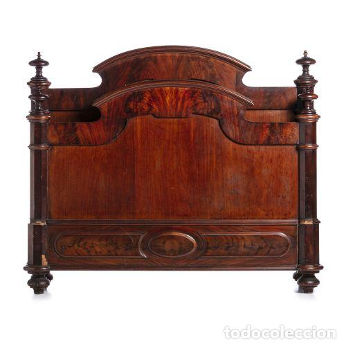 Antig&uuml;edades: Cama rom&aacute;ntica - siglo XIX - Foto 1