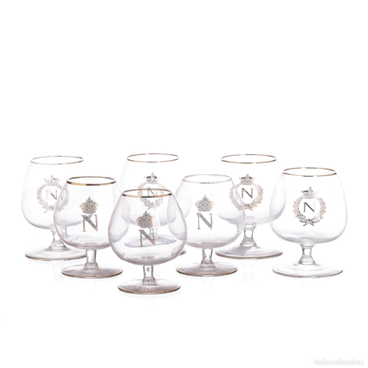 Oggetti Antichi: Cristal y vidrio - Juego de siete vasos - Napole&oacute;n III