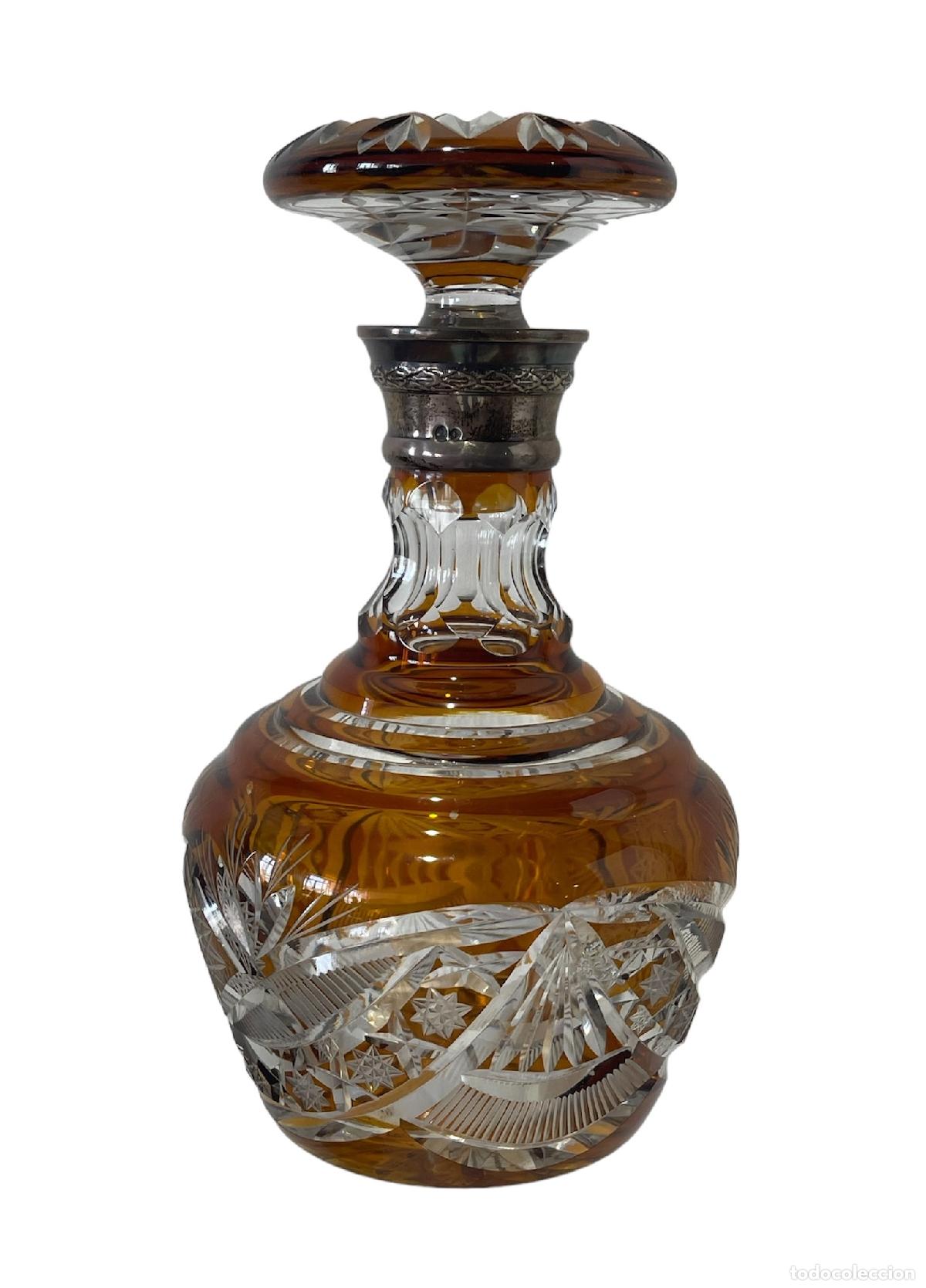 Antig&uuml;edades: Cristal y vidrio - Botella con tapa; con plata - Foto 1