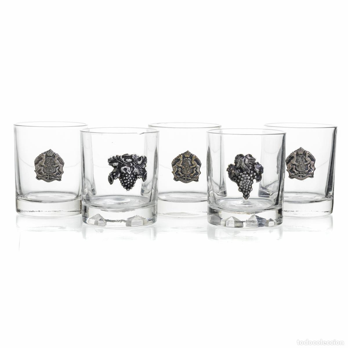 Antiquit&eacute;s: Cristal y vidrio - Cinco vasos de cristal y plata