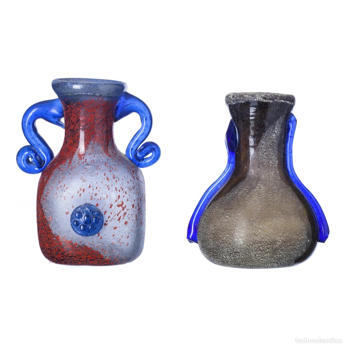 Oggetti Antichi: Cristal y vidrio: dos jarras modernistas de vidrio soplado.