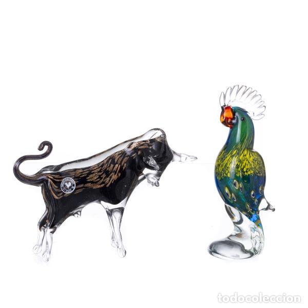Antig&uuml;edades: Cristal y vidrio - Toro y loro de Murano