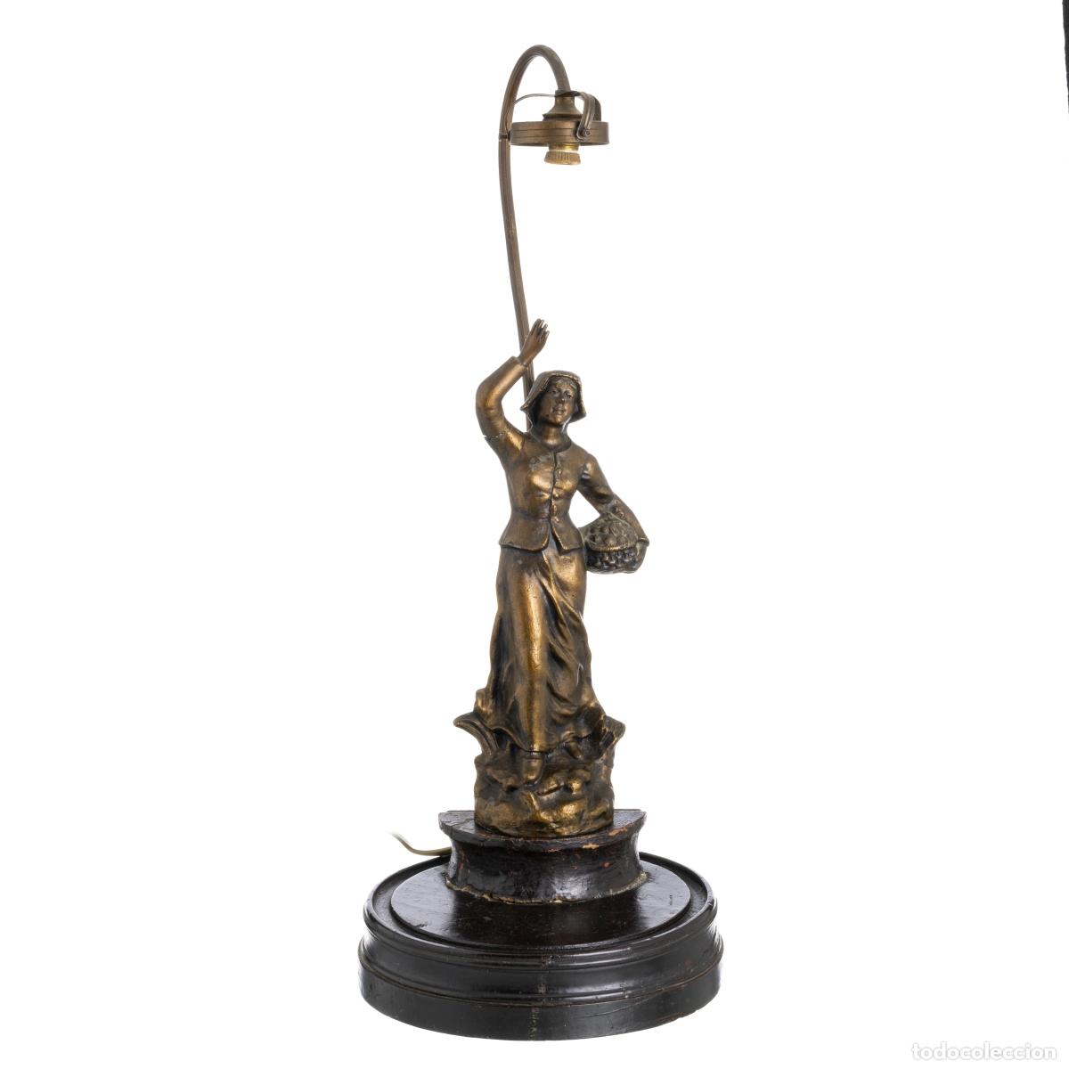 Antig&uuml;edades: Escultura - L&aacute;mpara de mesa - Foto 1