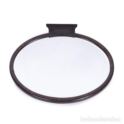 Antiques: Espejo de pared rom&aacute;ntico - siglo XIX