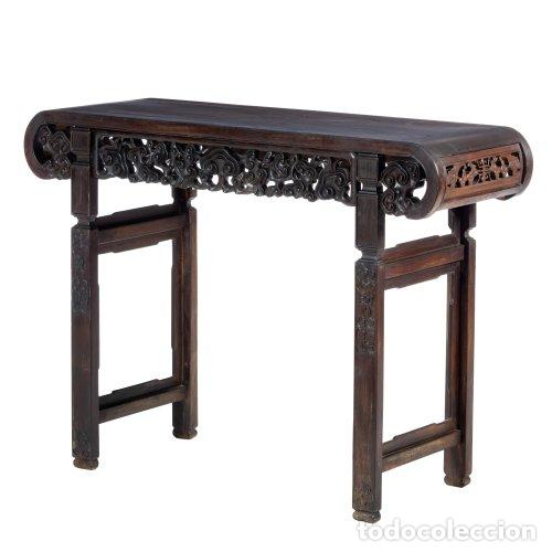 Antiquit&eacute;s: Mesa de altar china de madera noble - siglo XIX
