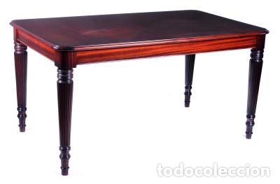 Antiquit&eacute;s: Mesa de comedor