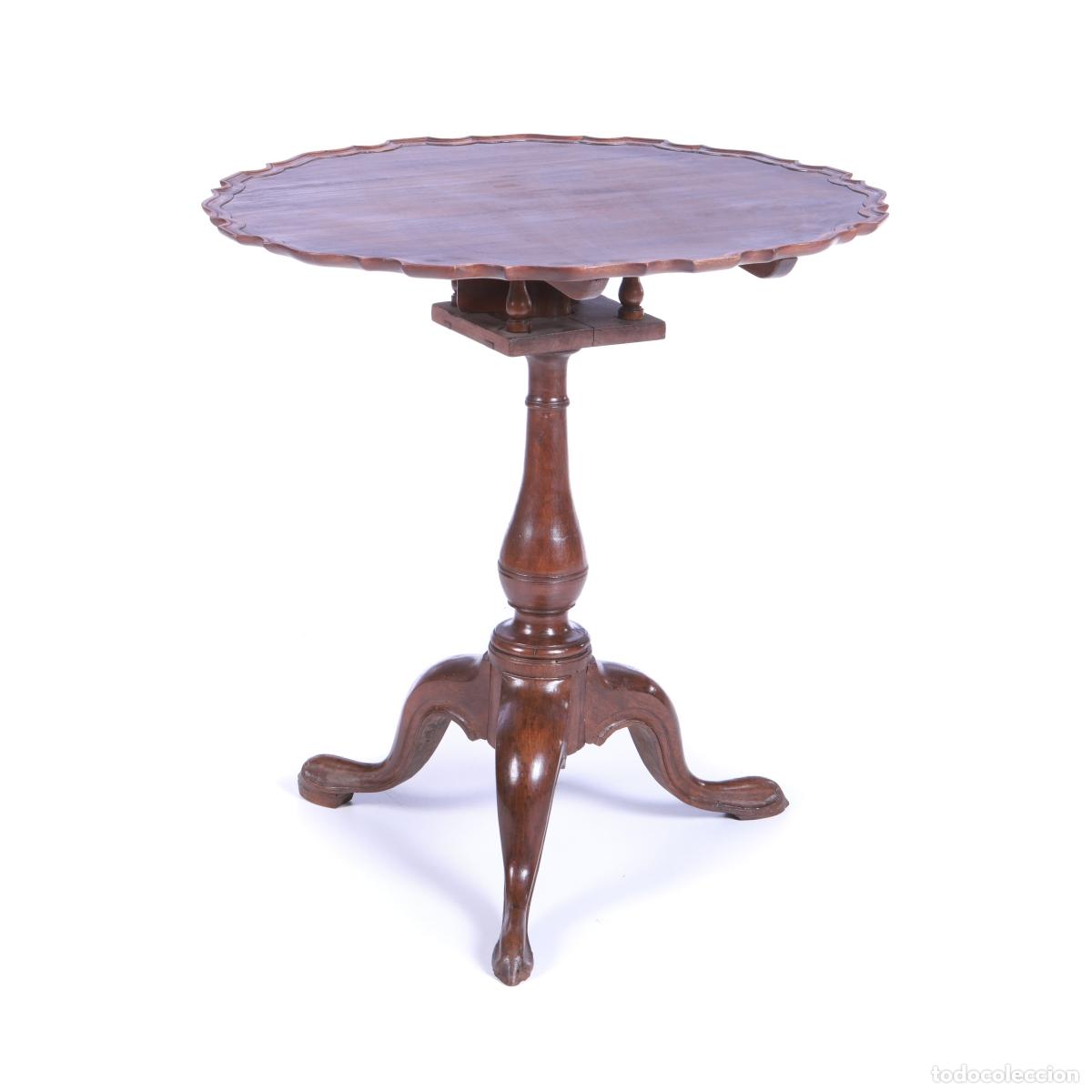 Antiquit&eacute;s: Mesa plegable D. Jos&eacute; - siglo XVIII