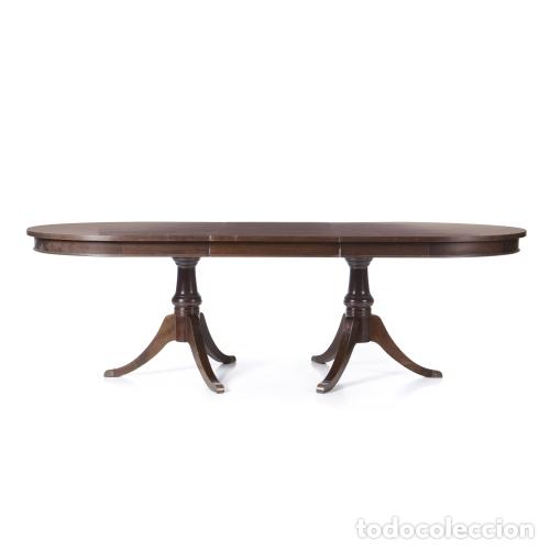 Antig&uuml;edades: Mesa de comedor - Foto 1