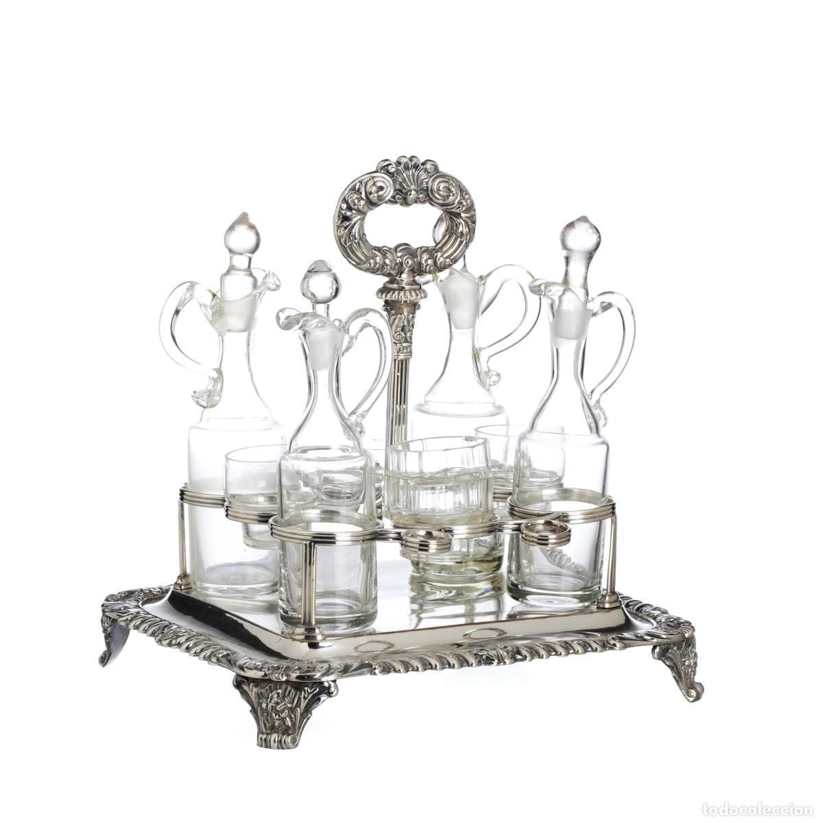 Antiques: Aceite y vinagre en una concha - siglo XIX
