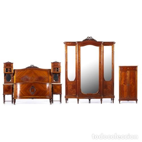 Antig&uuml;edades: Muebles de dormitorio estilo Luis XV - Foto 1