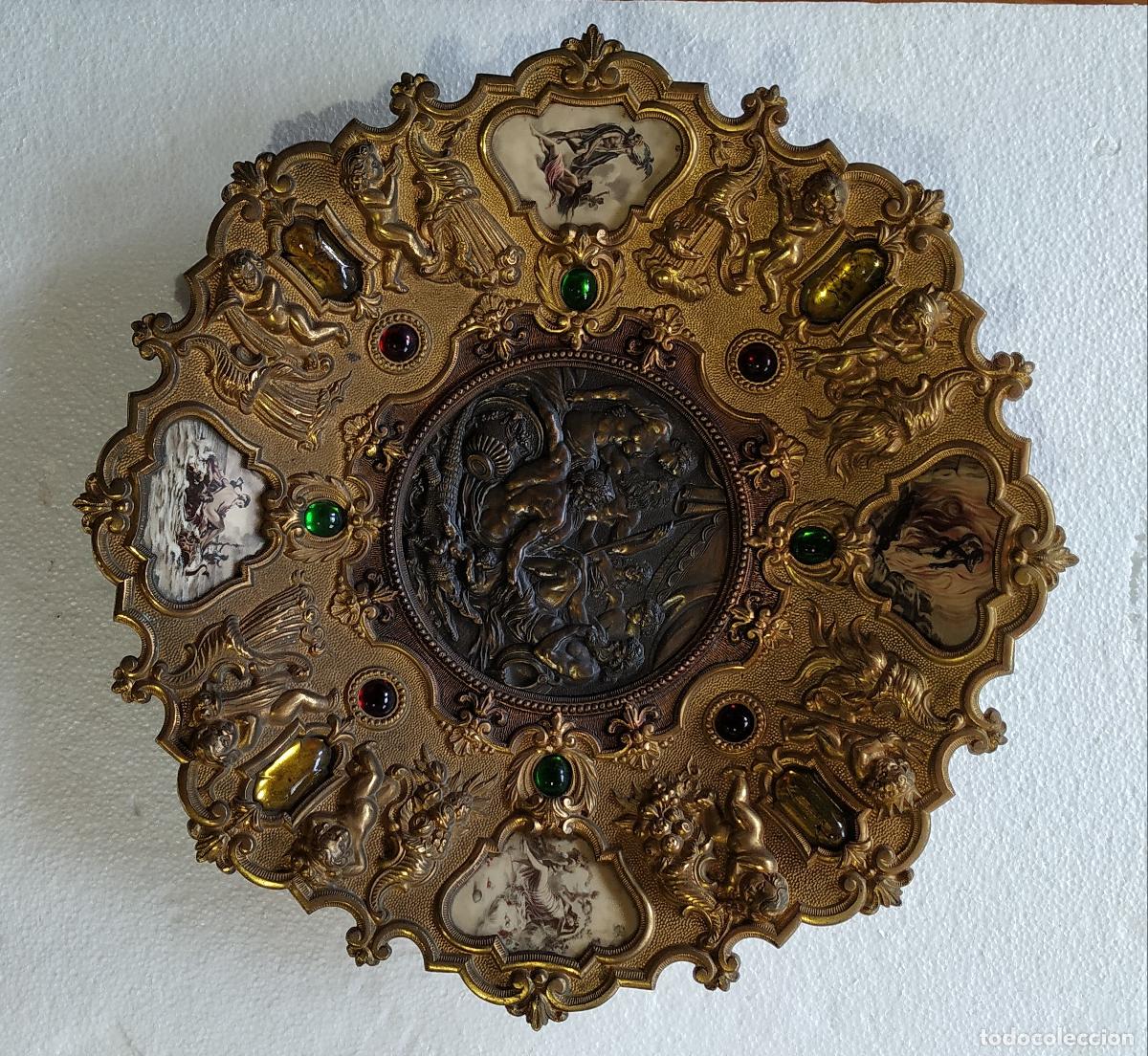 Antig&uuml;edades: Gran placa de bronce
