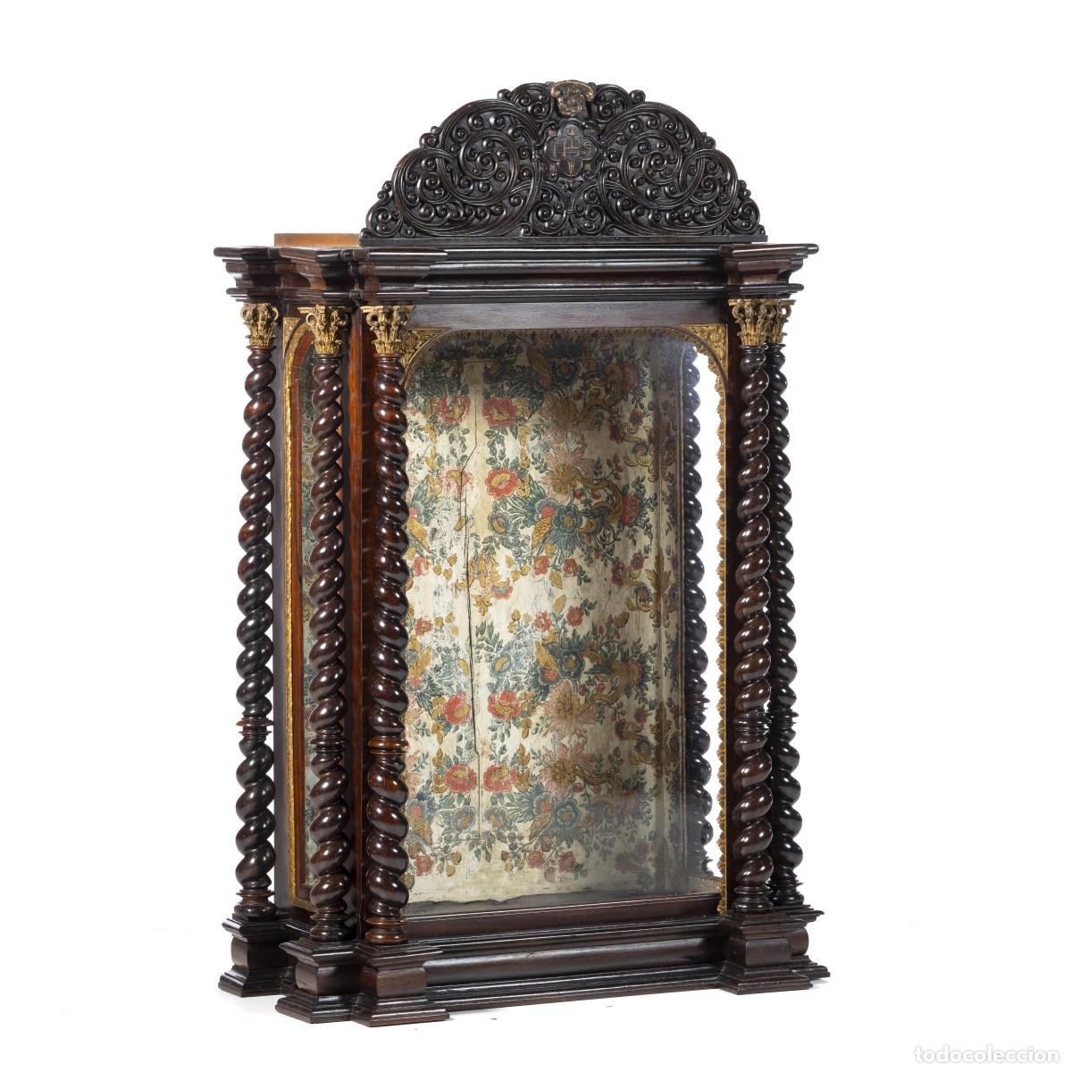 Antig&uuml;edades: Oratorio de palisandro - 180 cm - siglo XVII