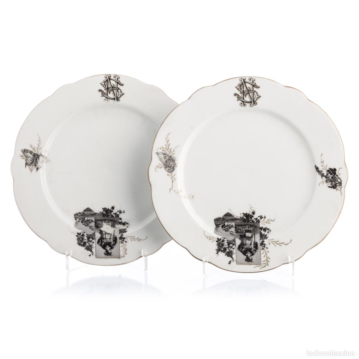 Antig&uuml;edades: Porcelana - Par de platos - Foto 1