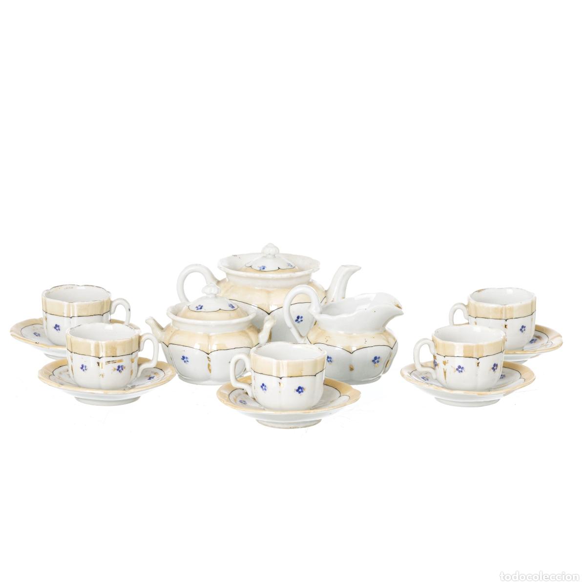 Antiguidades: Porcelana - Juego de t&eacute; en miniatura - Siglo XIX