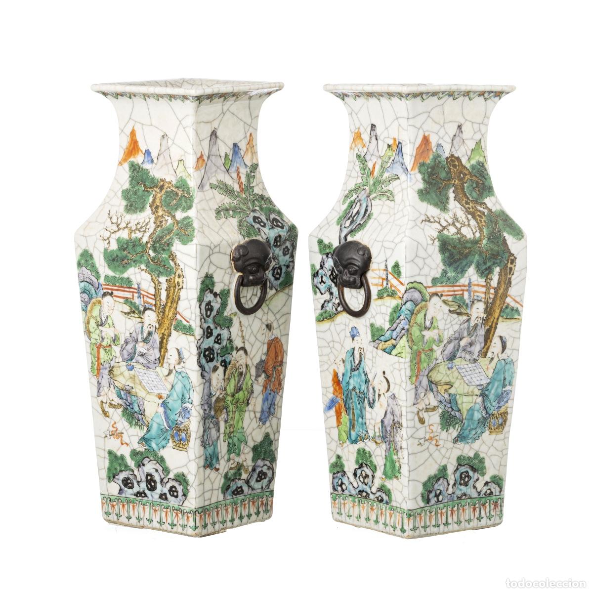 Oggetti Antichi: Porcelana oriental - Par de jarrones