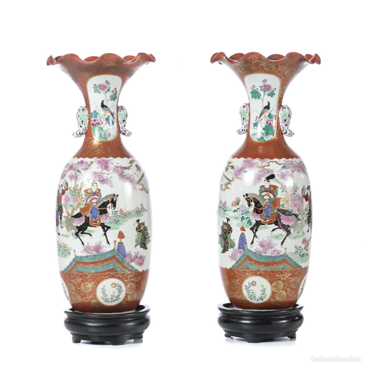 Antig&uuml;edades: Porcelana oriental - Par de jarrones (77 cm) - Foto 1