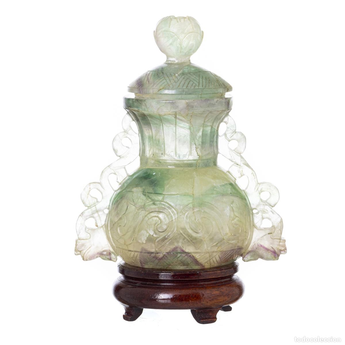 Antiques: Porcelana oriental - Jarra arcaica con tapa