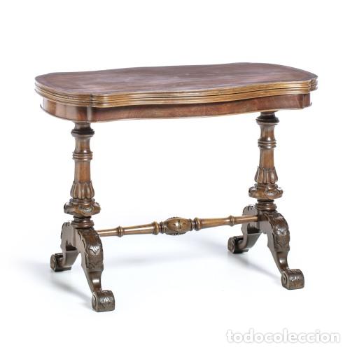 Antiquit&eacute;s: Mesa de juegos
