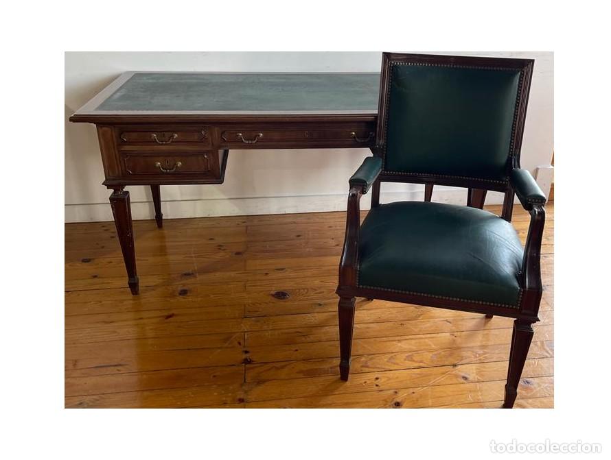 Antiquit&auml;ten: Secretaria con sill&oacute;n