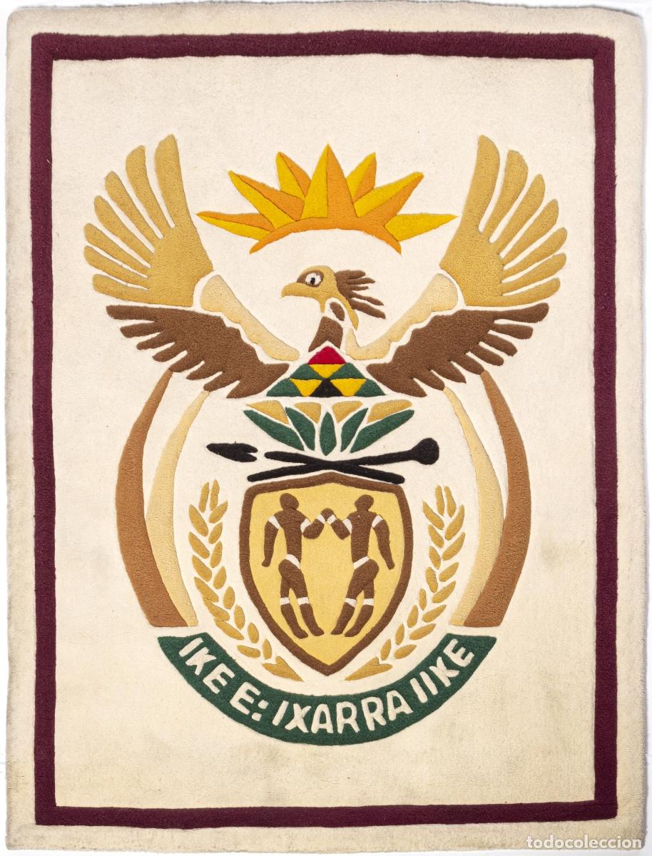 Antig&uuml;edades: Alfombras y tapices - Alfombra con el escudo de armas de Sud&aacute;frica - 228x170 cm