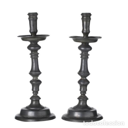 Antig&uuml;edades: Par de candelabros - siglo XVIII - Foto 1