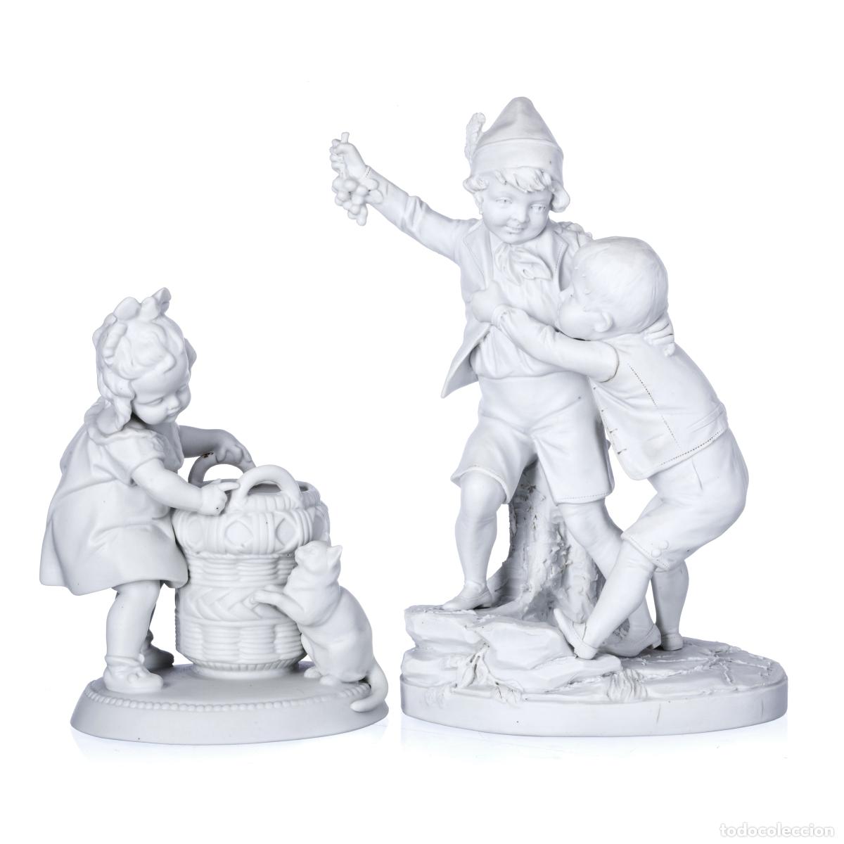 Antiquit&eacute;s: Porcelana - Dos grupos escult&oacute;ricos