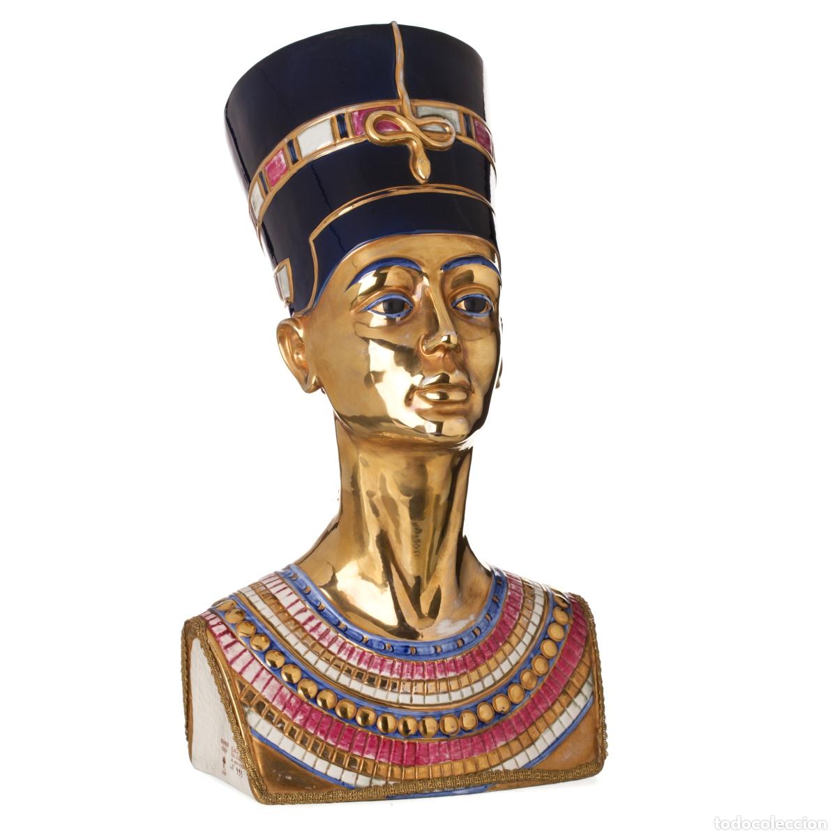 Antiques: Porcelana - Edoardo Tasca - Nefertiti