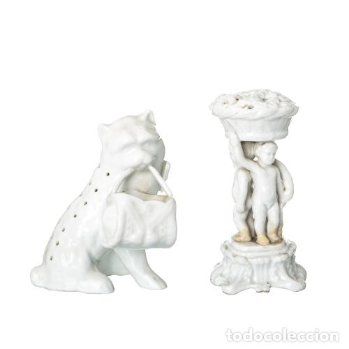 Antiques: Porcelana - Dos palilleros 'gato con cesta' 'tres ni&ntilde;os' - Vista Alegre