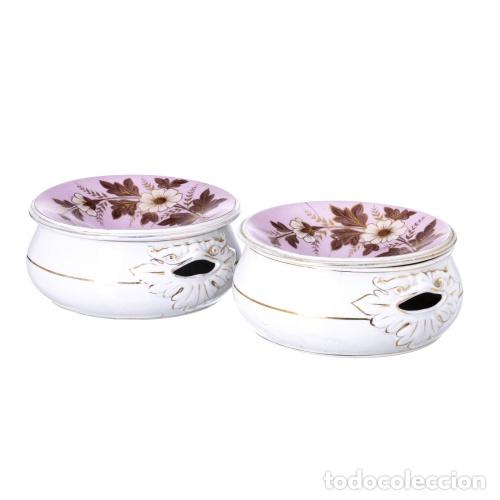Antiques: Porcelana - Dos escupideras - Vista Alegre - Vista Alegre