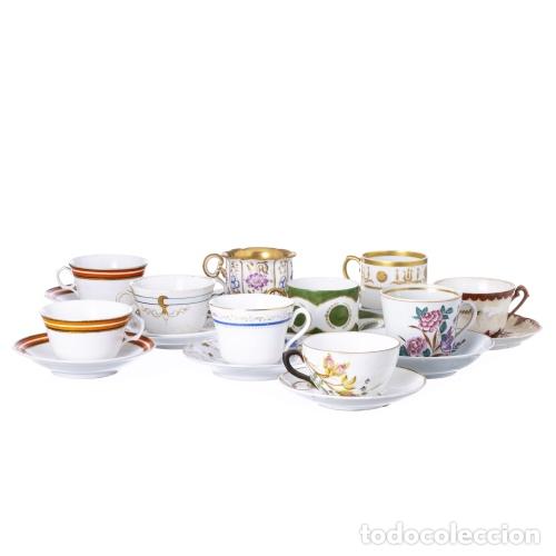 Antiques: Porcelana - Juego de diez tazas de t&eacute; con platillos - Vista Alegre