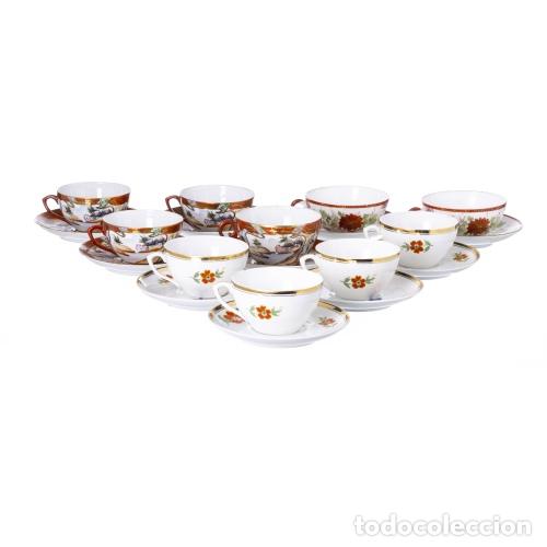 Antiguidades: Porcelana - Juego de diez tazas de t&eacute; con platillos - Vista Alegre