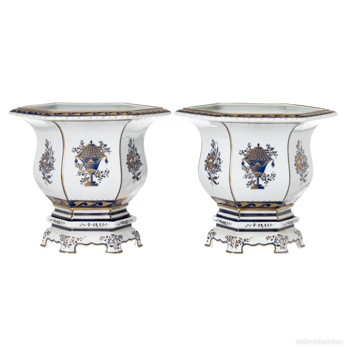 Antiques: Porcelana - Par de macetas hexagonales - Vista Alegre