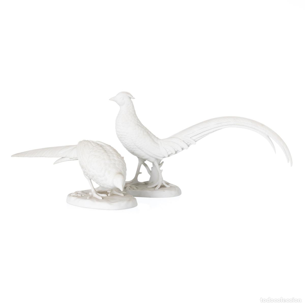 Antiques: Porcelana - Par de esculturas de faisanes italianos - Vista Alegre