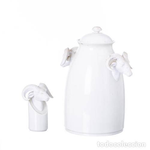 Antiques: Porcelana - Tarro con tapa y escultura