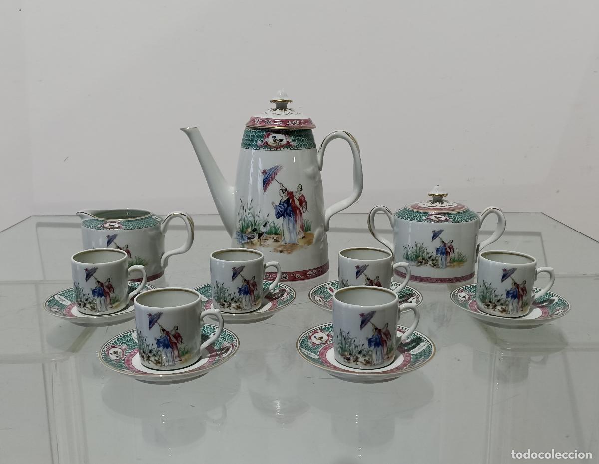 Antiques: Porcelana - Juego de caf&eacute; Dama con sombrilla - Vista Alegre