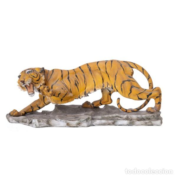 Oggetti Antichi: Porcelana - Tigre - Capodimonte