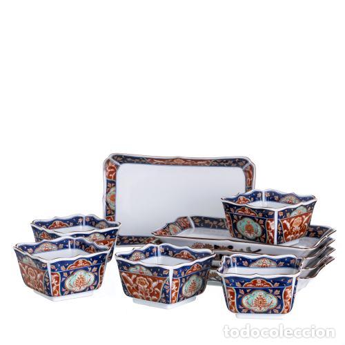 Antiguidades: Porcelana oriental - Cinco cuencos con presentador