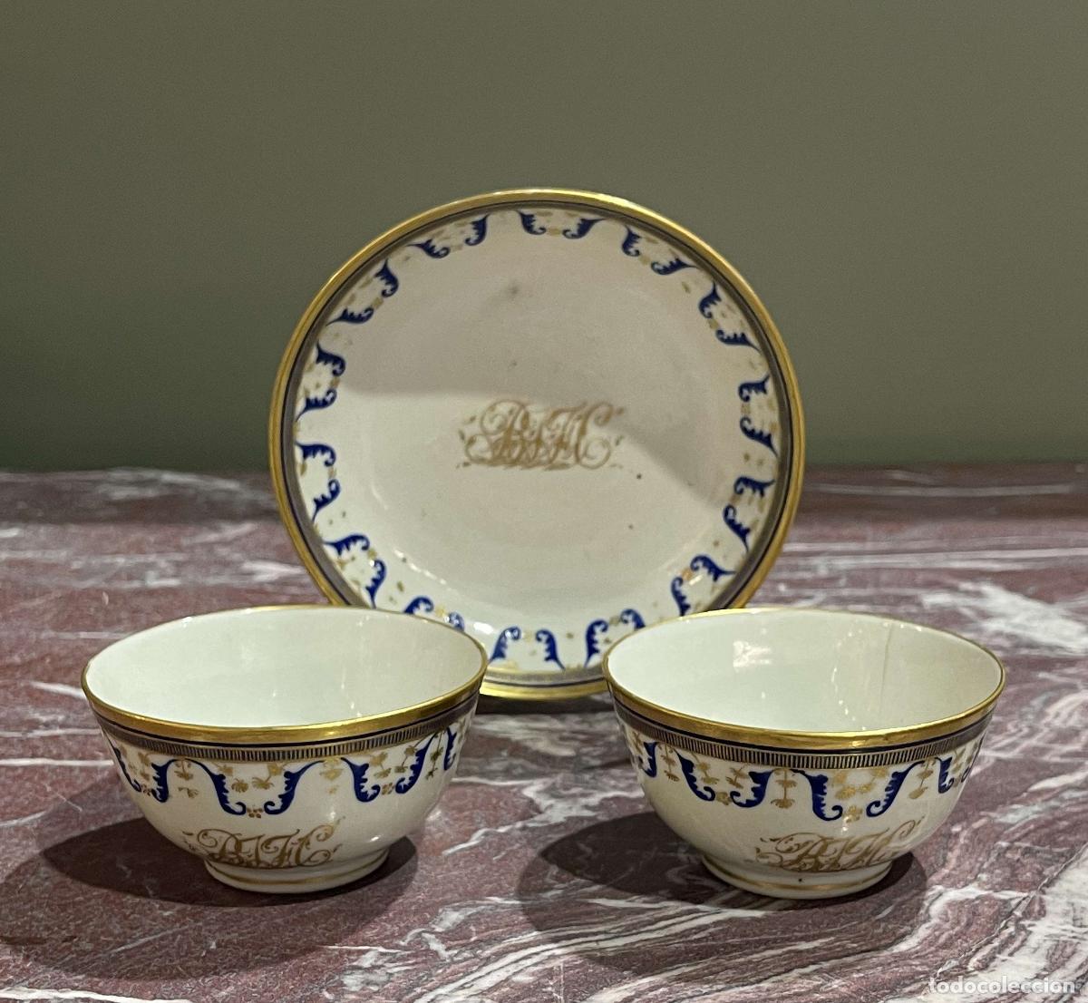 Antiques: Porcelana oriental - Dos tazas y un platillo - Compa&ntilde;&iacute;a Brit&aacute;nica de las Indias Orientales