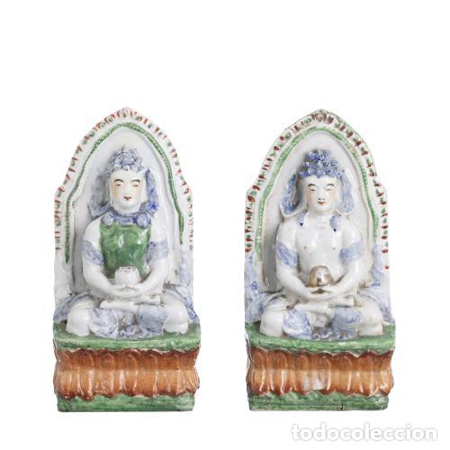 Antiques: Porcelana oriental - Dos deidades budistas 'amitaiyus'