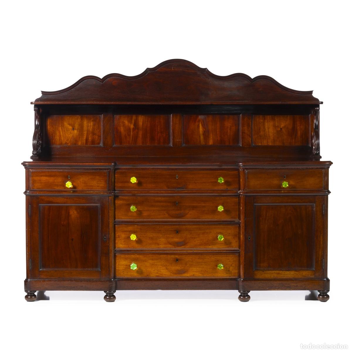 Antiquit&eacute;s: Aparador grande - siglo XIX (197 cm)