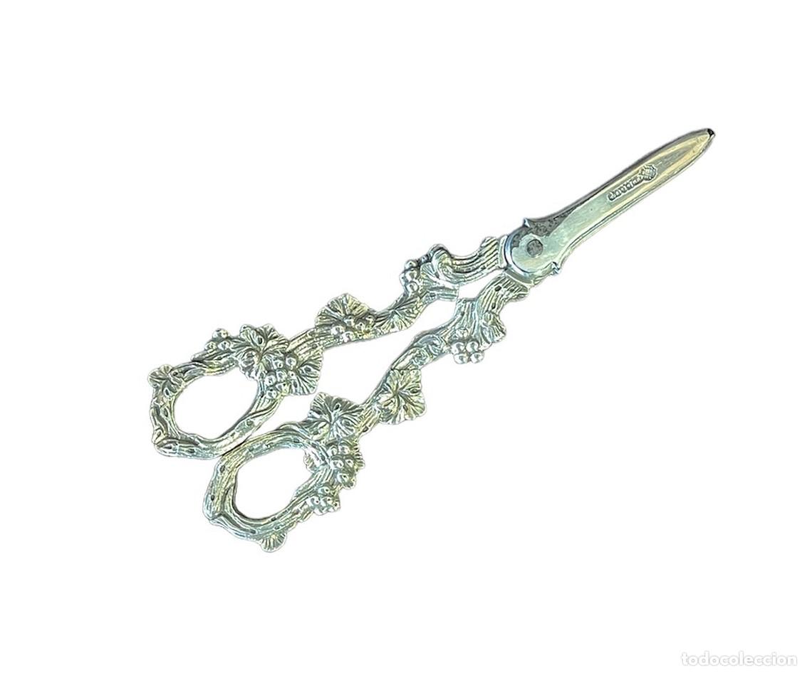 Antiques: Tijeras hechas de alambre de p&uacute;as - siglo XIX