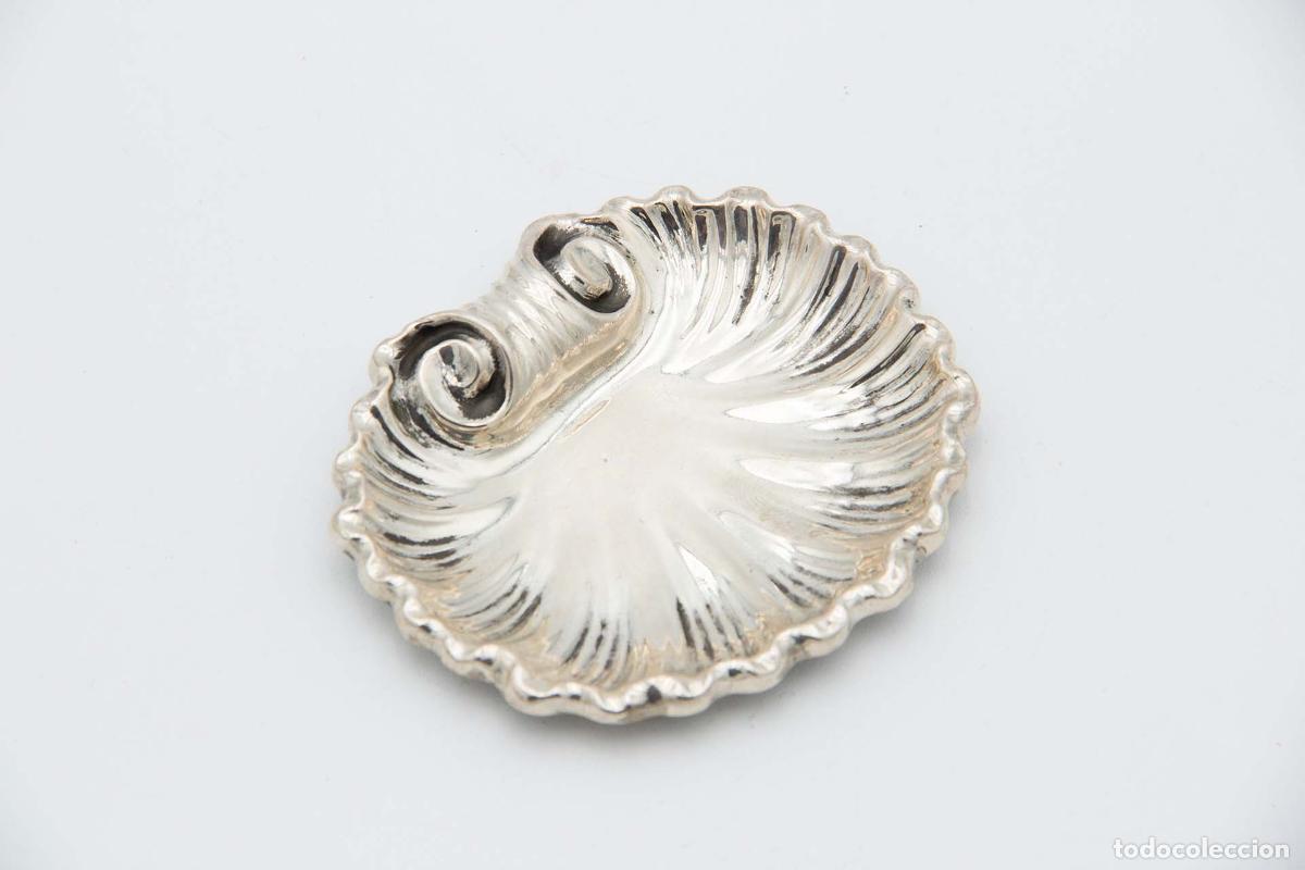 Antig&uuml;edades: Soporte para anillos de plata - Foto 2